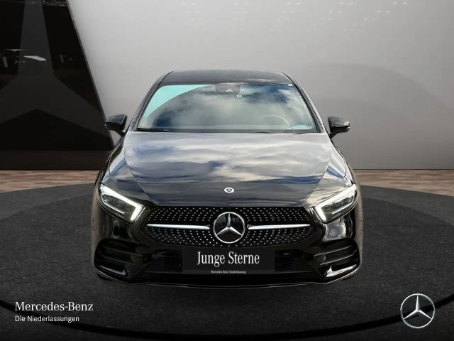 Mercedes-Benz A 250 A 250 e AMG Line
