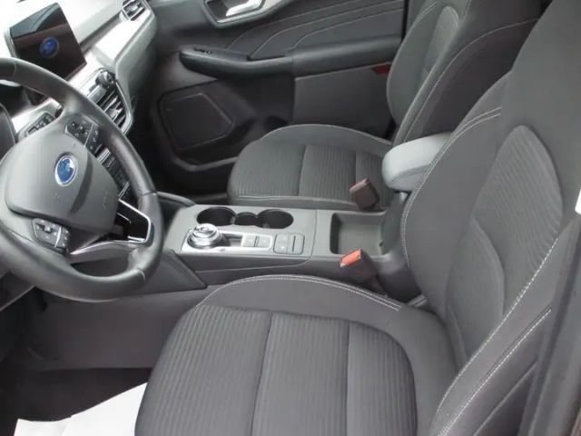 Ford Kuga 4x4 AWD Hybrid Titanium