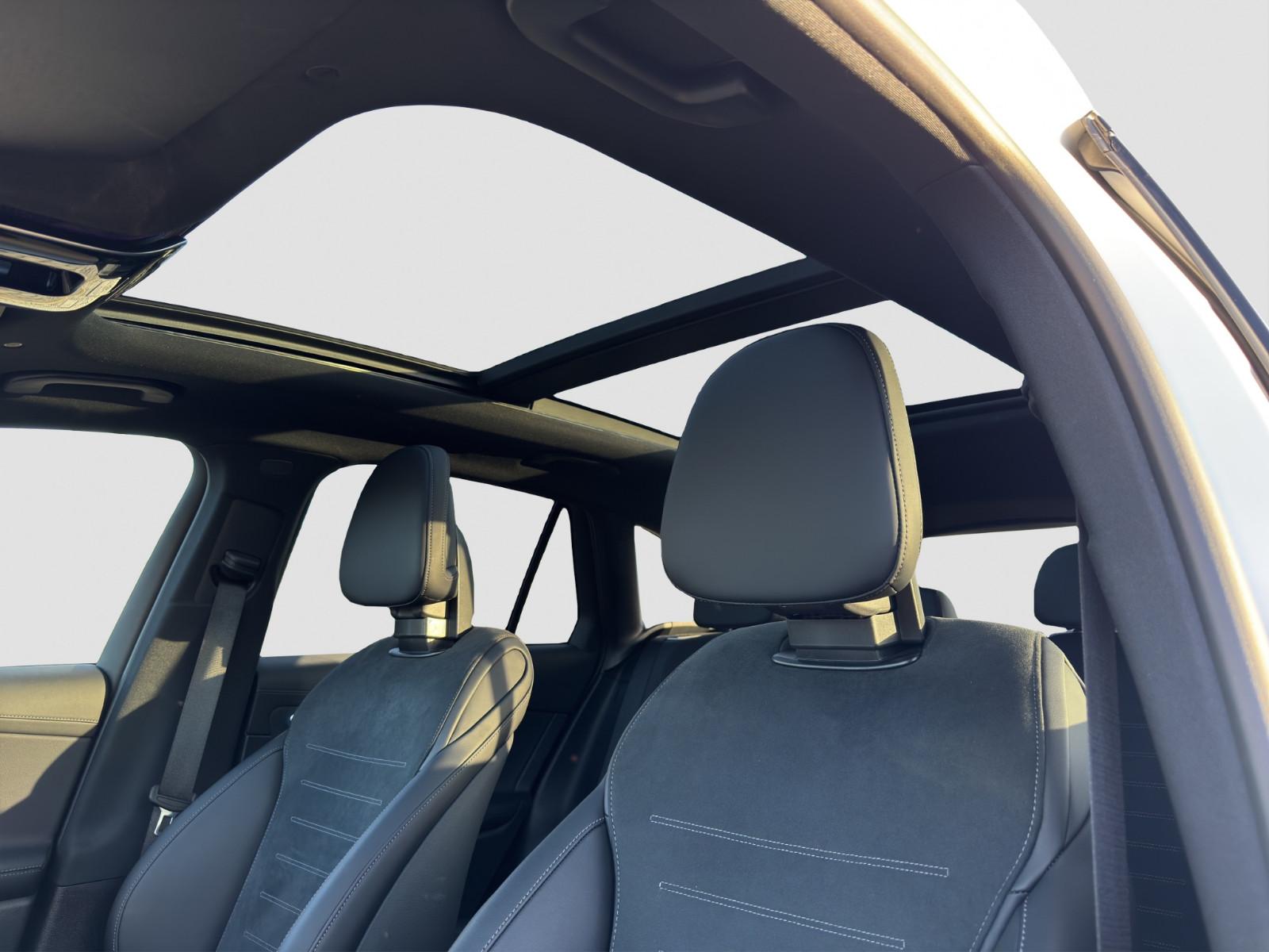 Mercedes-Benz GLC 300 4MATIC AMG Line GLC 300 d