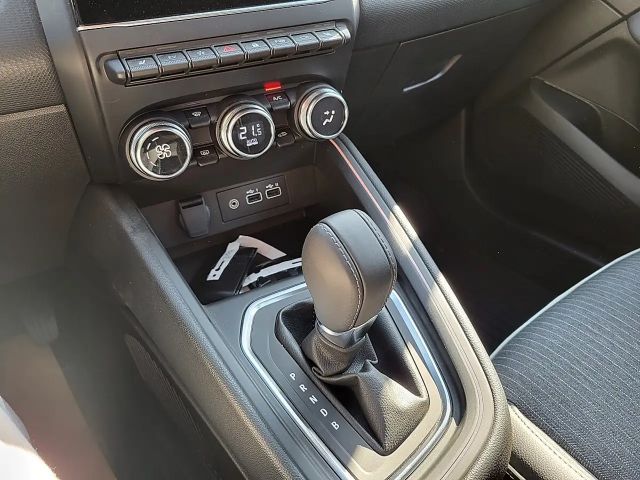 Mitsubishi Colt Hybrid