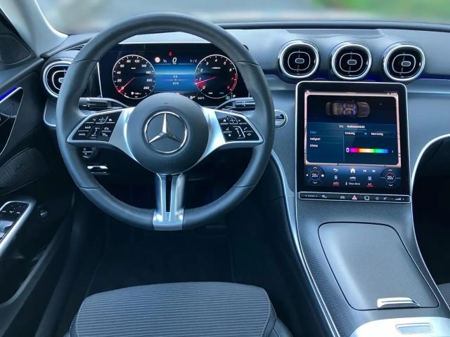 Mercedes-Benz C 180 AVANTGARDE Sedan