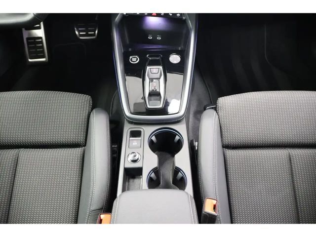 Audi A3 35 TFSI S-Line Sedan Sportback