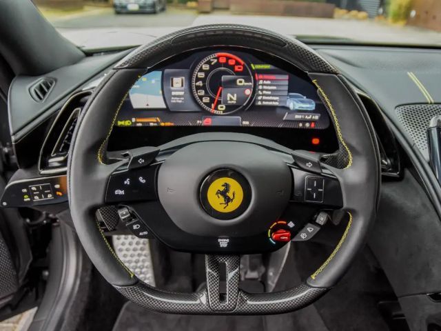Ferrari Roma *NOVITEC*F. ADAS*MAGNE*P.DISPLAY*SMARTPHONE