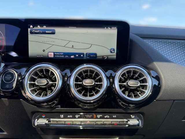 Mercedes-Benz GLA 180 GLA 180 d