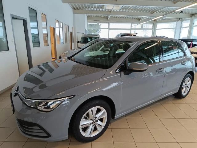 Volkswagen Golf 1.5 TSI Golf VIII Life