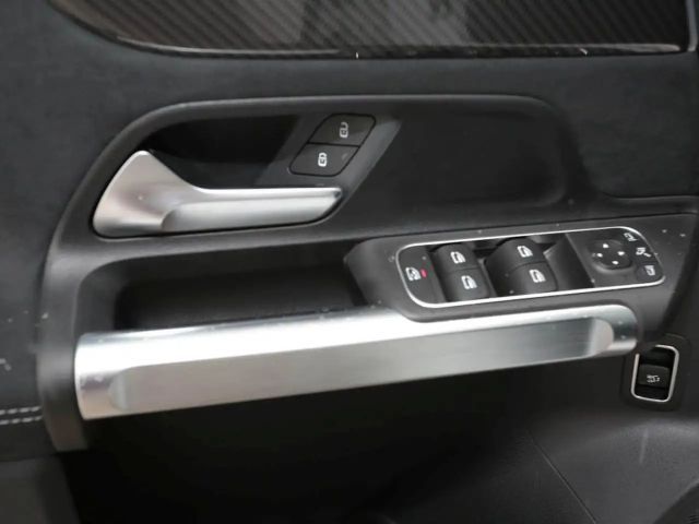 Mercedes-Benz GLB 200 AMG Line