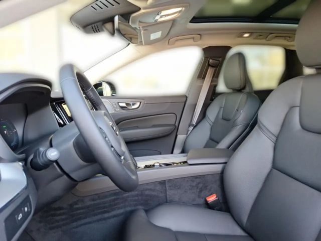 Volvo XC60 AWD Dark Plus T6