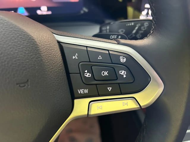 Volkswagen Golf Active