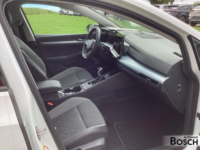 Volkswagen Golf 1.5 TSI Golf VIII