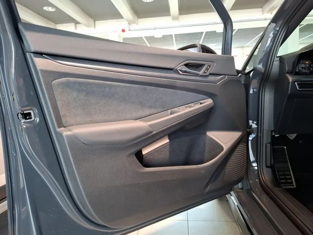 Volkswagen Golf 2.0 TSI DSG GTI