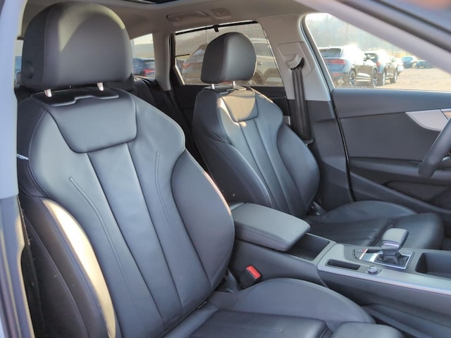 Audi A4 40 TFSI Avant Quattro S-Line S-Tronic