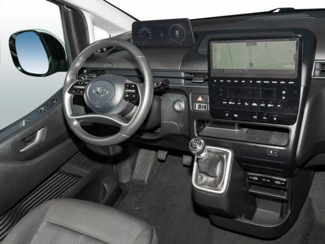 Hyundai Staria Trend