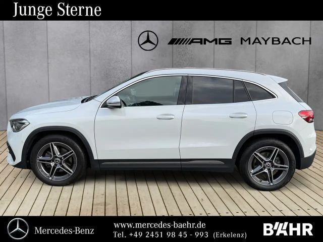 Mercedes-Benz GLA 220 4MATIC AMG Line GLA 220 d
