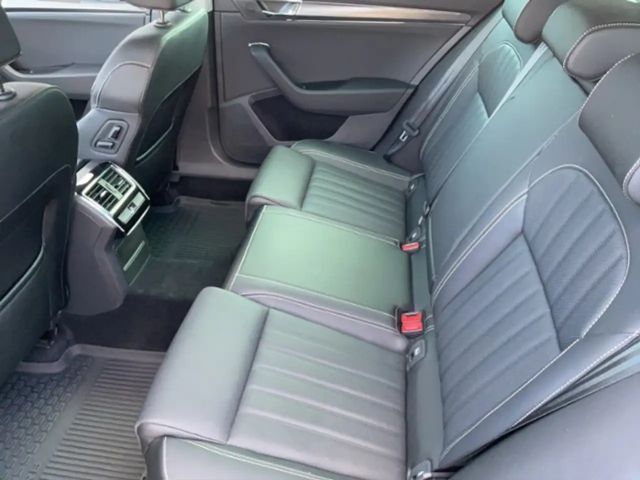 Skoda Superb 2.0 TDI Combi