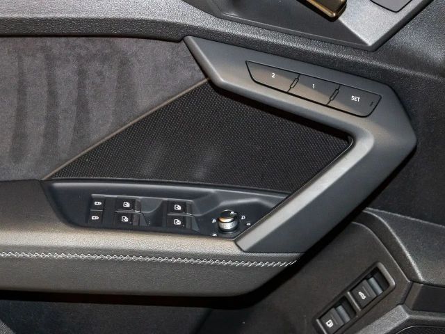 Audi A3 45 TFSI Hybride S-Line Sedan