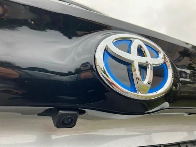 Toyota Yaris Hybride Team D