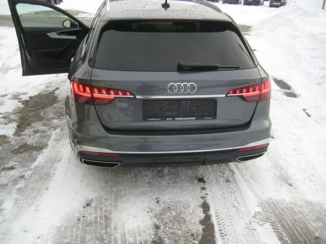 Audi A4 40 TDI S-Line
