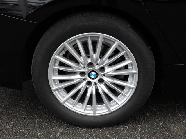 BMW 318 318d Sport Line Touring