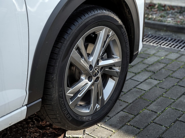 Volkswagen Taigo 1.0 TSI DSG R-Line