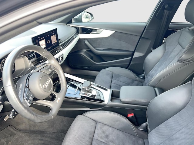 Audi A4 40 TFSI Avant S-Tronic