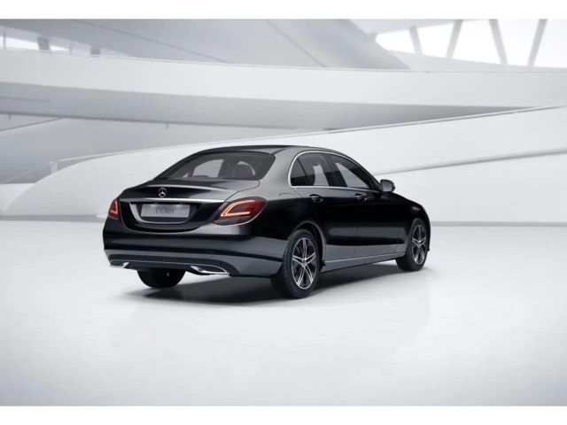 Mercedes-Benz C 200 AVANTGARDE Sedan