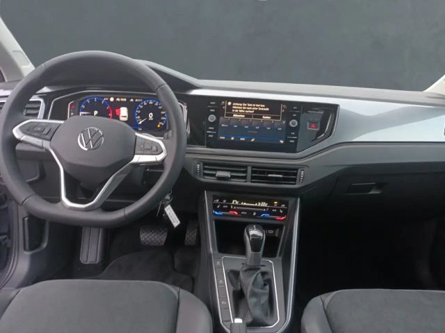 Volkswagen Polo 1.0 TSI Style