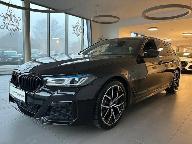 BMW 530 530e M-Sport Touring xDrive