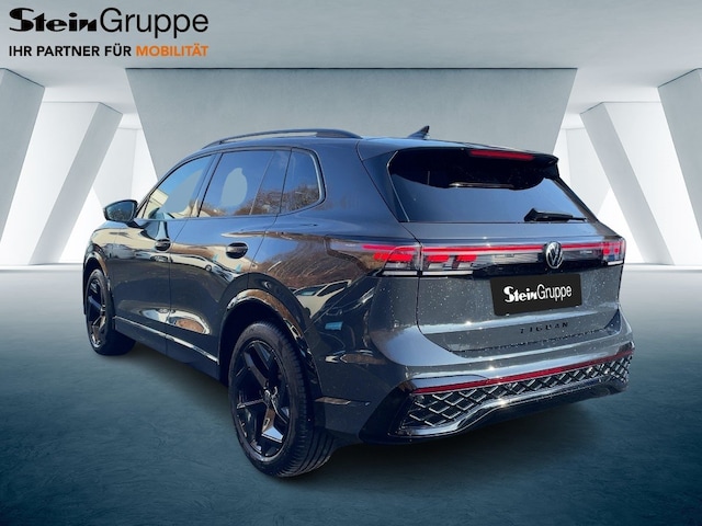 Volkswagen Tiguan BLACK+MATRIX+APP+DAB+AHK+HUD+PANO