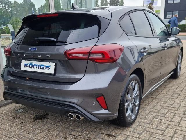 Ford Focus ST Line