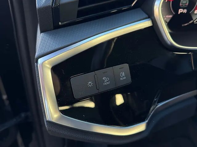 Audi Q3 35 TDI S-Tronic