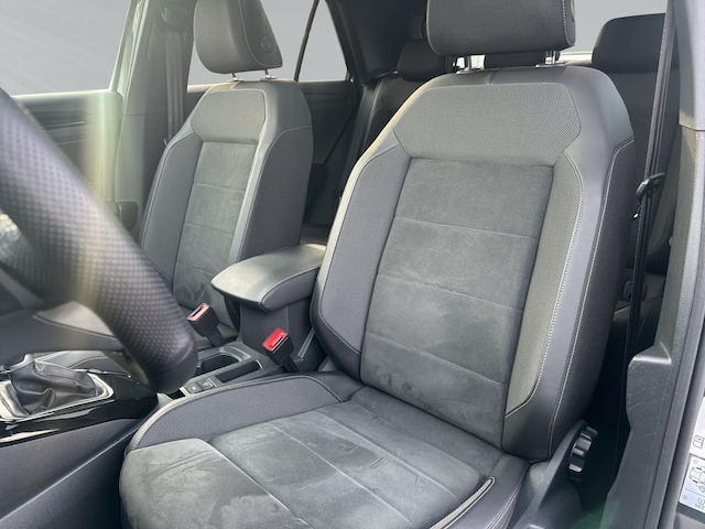 Volkswagen T-Roc 1.5 TSI DSG R-Line