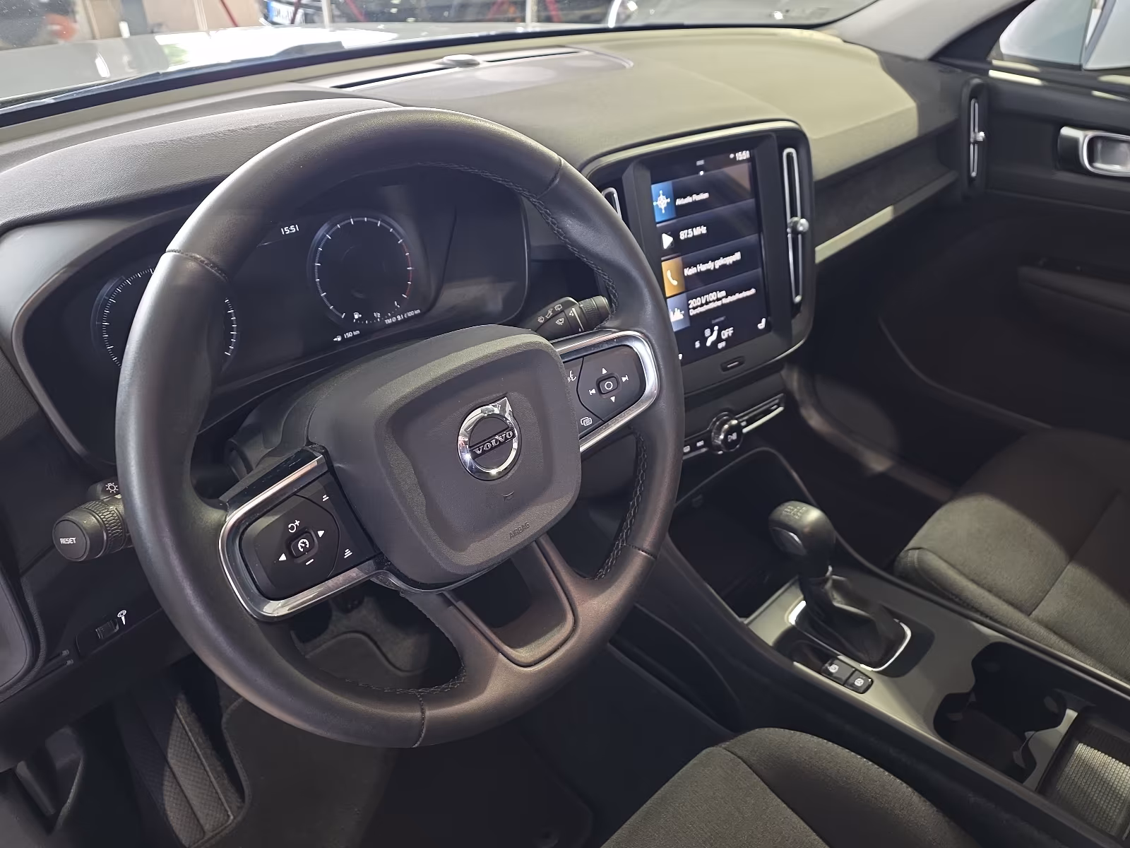 Volvo XC40 Core Momentum