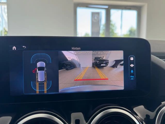 Mercedes-Benz B 200 Progressive Sedan