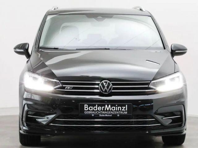 Volkswagen Touran 1.5 TSI DSG R-Line