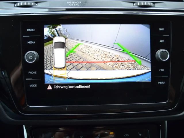 Volkswagen Touran 1.5 TSI DSG Highline Style