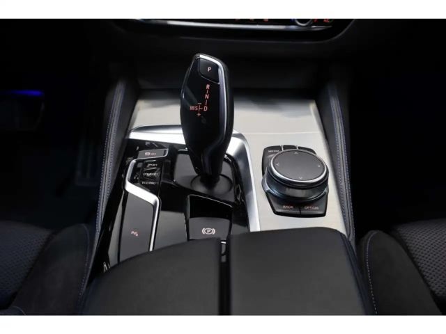 BMW 520 520d M-Sport