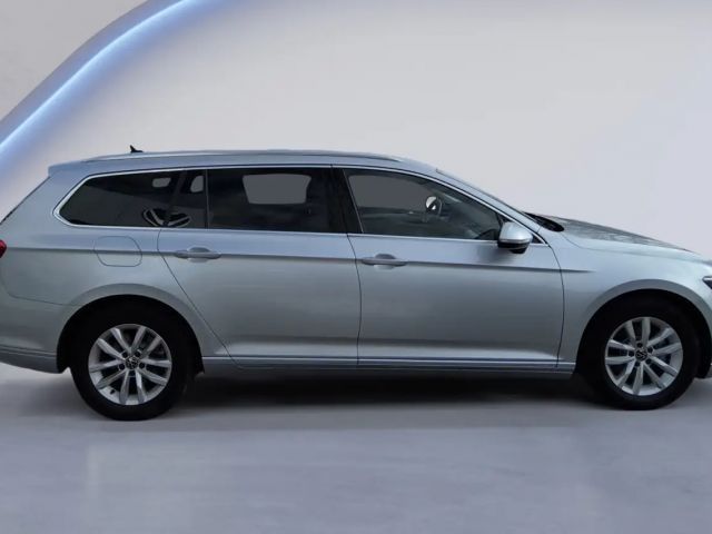 Volkswagen Passat 1.5 TSI Business DSG Variant
