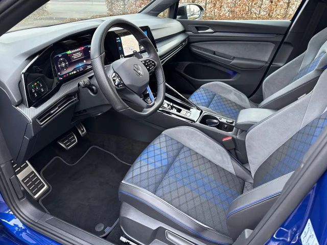 Volkswagen Golf 2.0 TSI 4Motion DSG Golf VIII