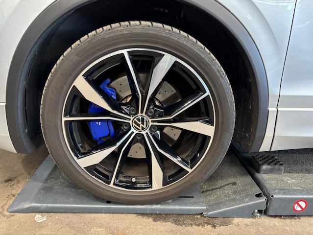 Volkswagen Tiguan Tiguan R 4M MATRIX PANO KAMERA AHK