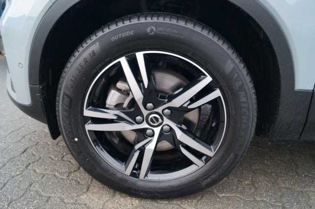 Volvo XC40 Dark Plus