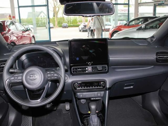 Toyota Yaris Hatchback Hybride Plus Style