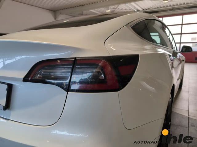Tesla Model 3 Standard Range