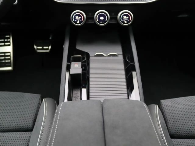 Skoda Superb 2.0 TDI Combi Sportline