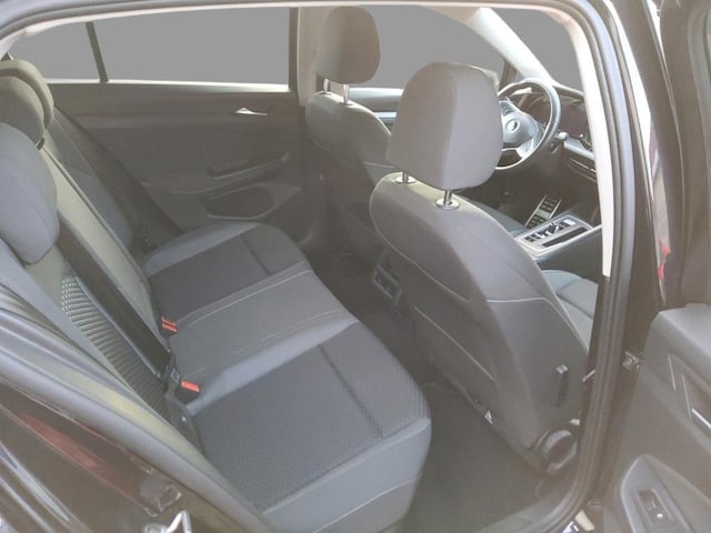 Volkswagen Golf 1.5 eTSI Golf VIII