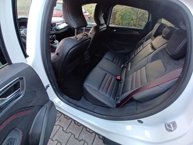 Renault Arkana E-Tech Hybrid RS