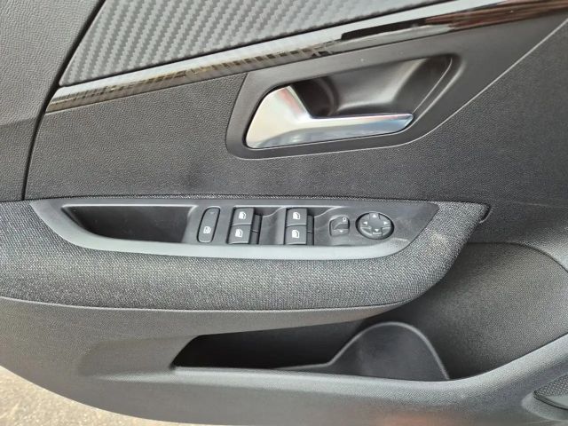 Peugeot 208 PureTech Style