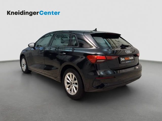 Audi A3 30 TFSI Sedan