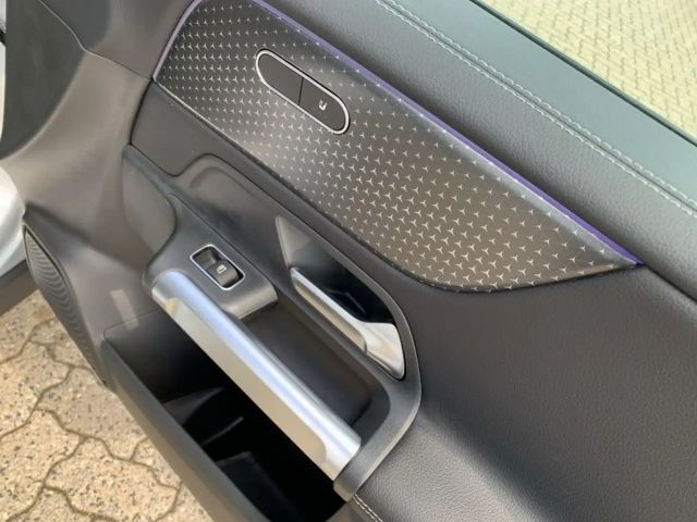 Mercedes-Benz GLB 200 GLB