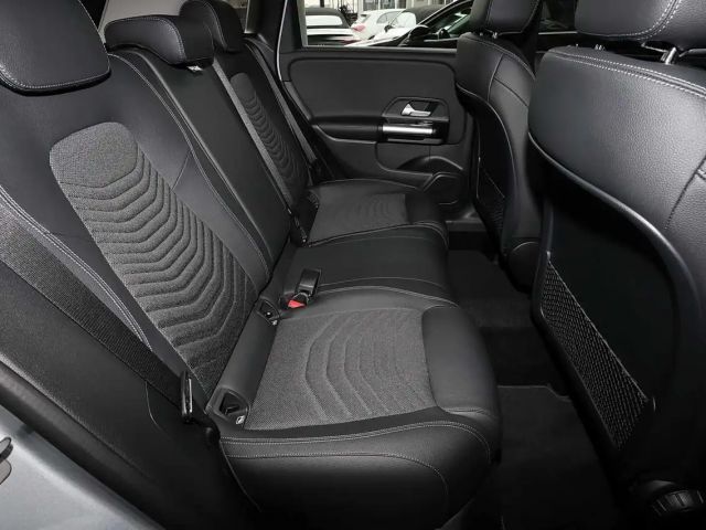 Mercedes-Benz B 200 Progressive