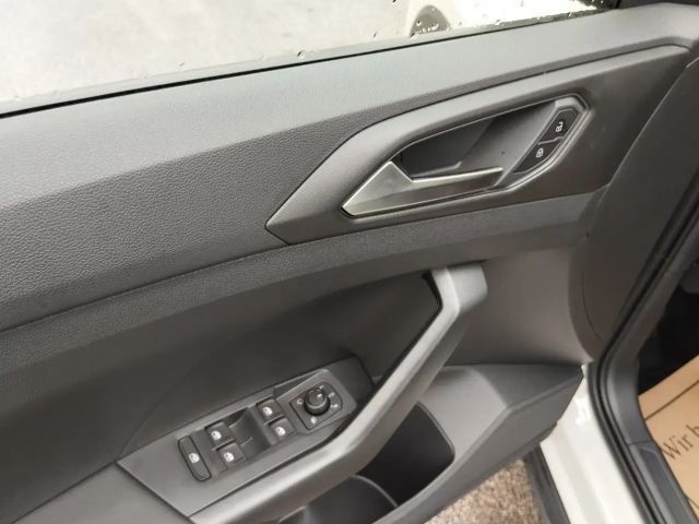 Volkswagen T-Cross 4Me TSI